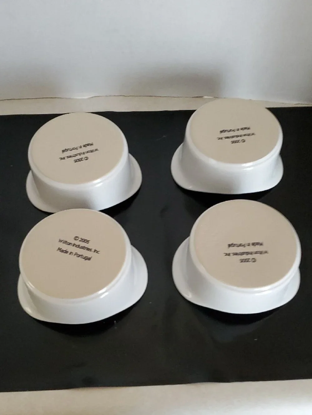 Wilton Industries set four